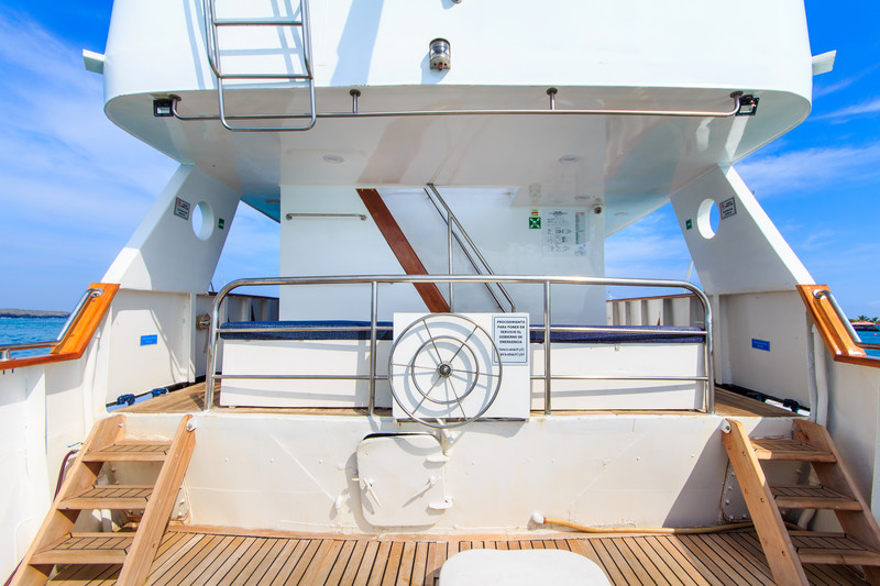 Galapagos Boat EDEN Main Back Deck